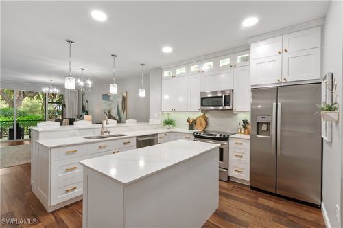 901-10020 Heather Ln, NAPLES, FL, 34119-8852 | Card Image