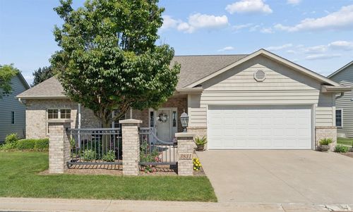 3831 N Wayside Lane, GRAND CHUTE, WI, 54913 | Card Image