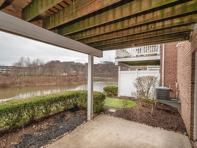 125 Chapel Harbor Dr, Townhouse with 3 bedrooms, 3 bathrooms and 2 parking in Pittsburgh PA | Image 25