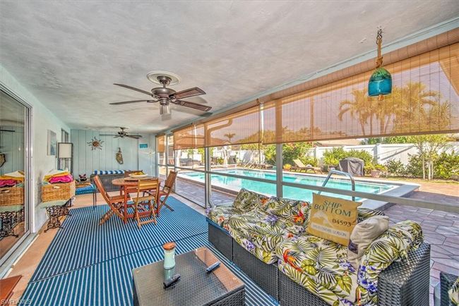 C - 3605 Country Club Blvd, Townhouse with 3 bedrooms, 3 bathrooms and 2 parking in Cape Coral FL | Image 5