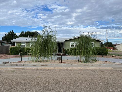 215 S 16th Street, Burlington, CO, 80807 | Card Image