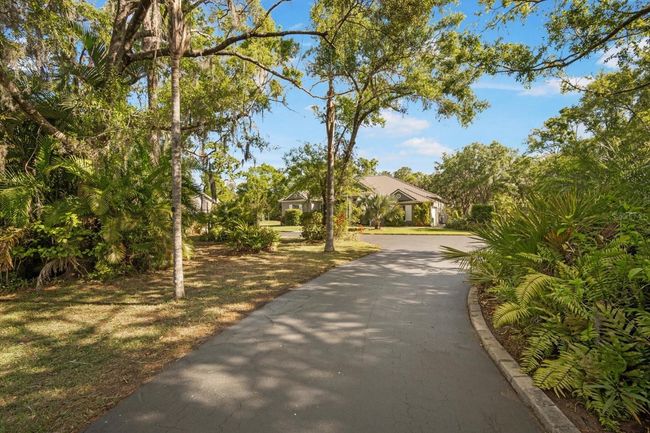 231 Sundance Trl, House other with 3 bedrooms, 2 bathrooms and null parking in WIMAUMA FL | Image 7
