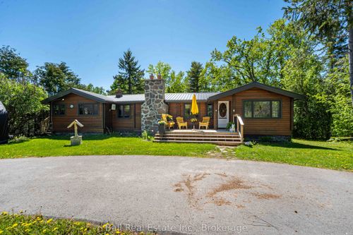 1982 County Rd 8, Bobcaygeon, ON, K0M1A0 | Card Image