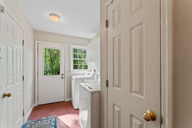 6 Middlebrook Pond Rd, House other with 4 bedrooms, 3 bathrooms and null parking in Redding CT | Image 19