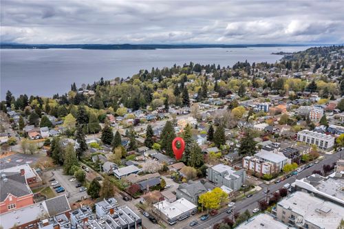 4319 Sw Mills St, Seattle, WA, 98136-1746 | Card Image