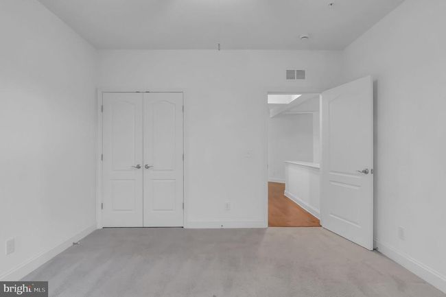 APT-306 - 10273 Fountain Cir, Condo with 2 bedrooms, 2 bathrooms and null parking in Manassas VA | Image 32