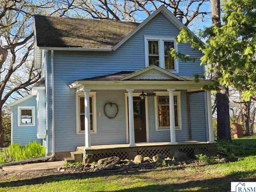 809 7th Ave Nw, Waseca, MN, 56093-1802 | Card Image