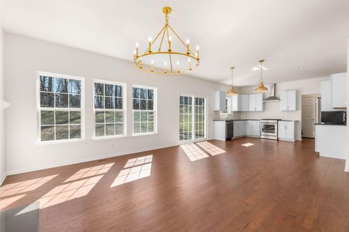 1824 Forestview Ct, Lake Geneva, WI, 53147-5613 | Card Image