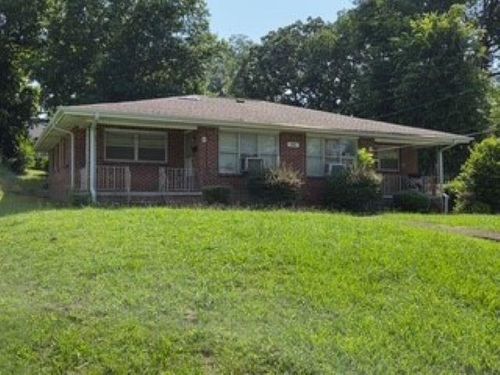 1002 N Royal Ave, Florence, AL, 35630-2360 | Card Image