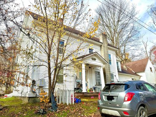 717-715-717 Giddings St, North Springfield, VT, 05150-9758 | Card Image