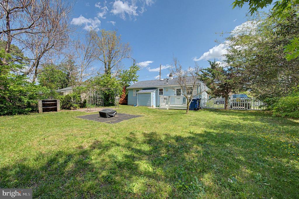 Residential in MAYS LANDING 5