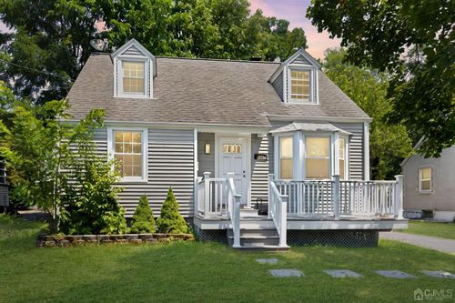 261 New Market Rd, Dunellen, NJ, 08812-1649 | Card Image