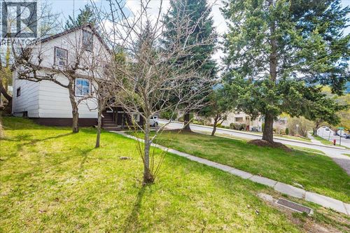 404 Houston St, Nelson, BC, V1L5H5 | Card Image