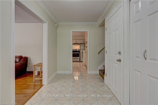 28 Redford Rd, House other with 4 bedrooms, 2 bathrooms and 6 parking in London ON | Image 27