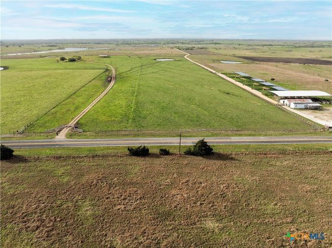 11552 Fm 1383, Home with 3 bedrooms, 2 bathrooms and null parking in Schulenburg TX | Image 40