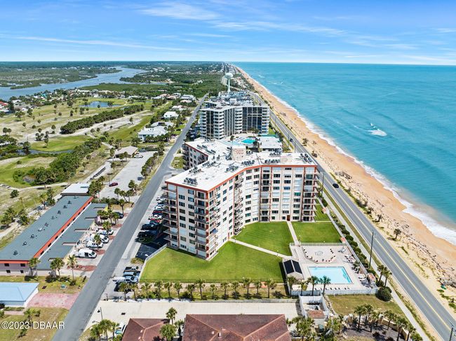APT-111 - 3600 S Ocean Shore Blvd, Condo with 3 bedrooms, 3 bathrooms and null parking in Flagler Beach FL | Image 10