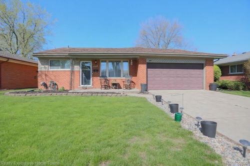 29847 Palomino Dr, Warren, MI, 48093-8642 | Card Image