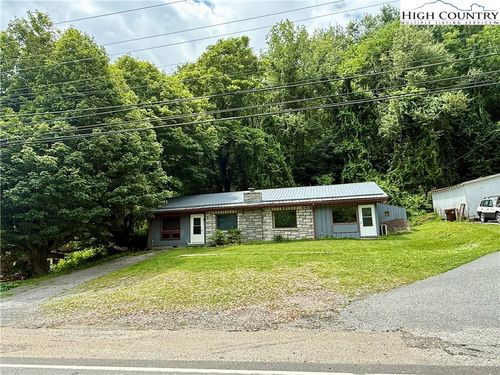 1641 Us Highway 421 N, Boone, NC, 28607-7643 | Card Image