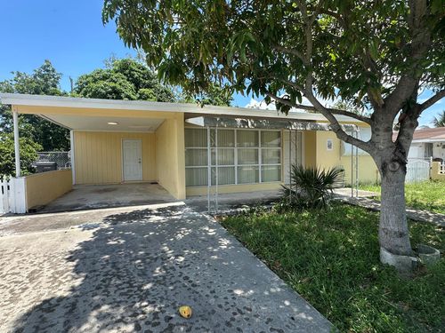 4085 Garand Ln, West Palm Beach, FL, 33406-2941 | Card Image