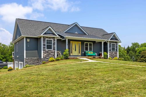 56 Serendipity Ln, CRIMORA, VA, 24431-2205 | Card Image