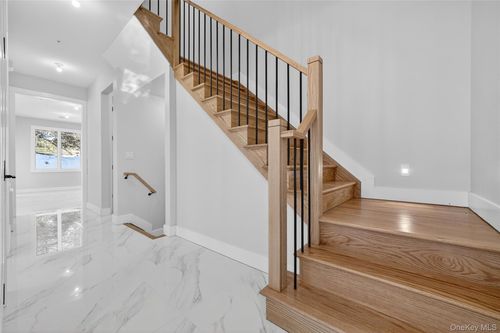 202-35 S Cole Ave, Spring Valley, NY, 10977-5413 | Card Image