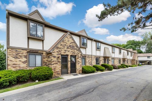 74-3232 Summerdale Ln, Columbus, OH, 43221-4625 | Card Image