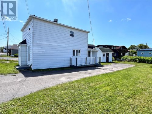 16 West St, Grand Bank, NL, A0E0A8 | Card Image