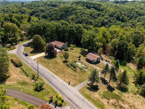 2145 Gypsy Glen Rd, Brighton Twp, PA, 15009-9015 | Card Image