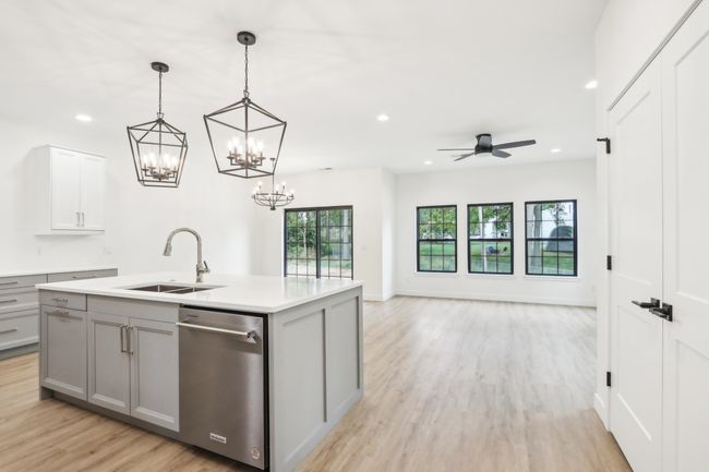 304 Willow St, Condo with 3 bedrooms, 3 bathrooms and null parking in PARDEEVILLE WI | Image 17