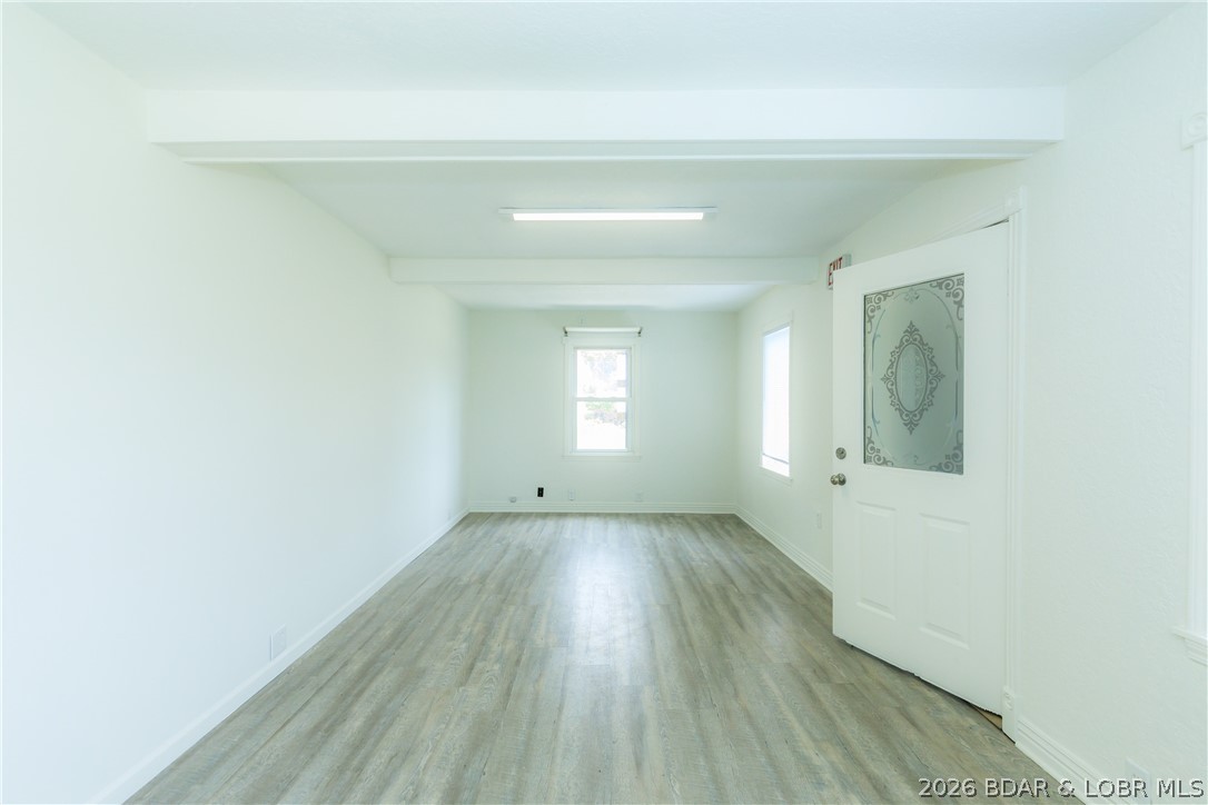 Commercial Sale in Eldon 5