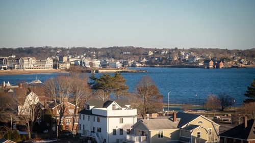 5 Marshfield St, Gloucester, MA, 01930-4910 | Card Image