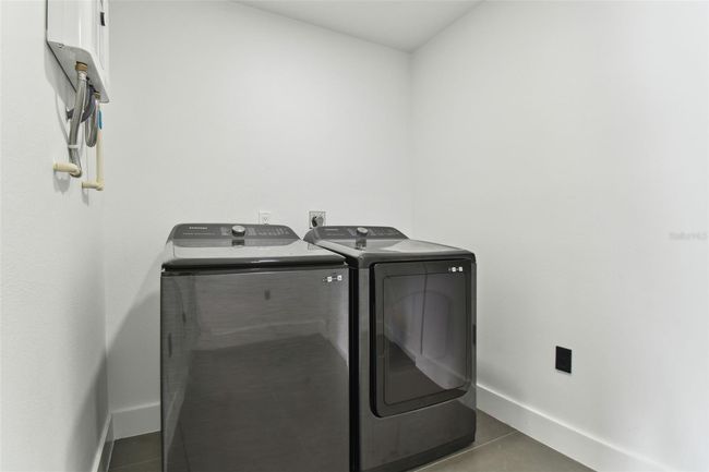 26728 Hickory Loop, House other with 3 bedrooms, 2 bathrooms and null parking in LUTZ FL | Image 29