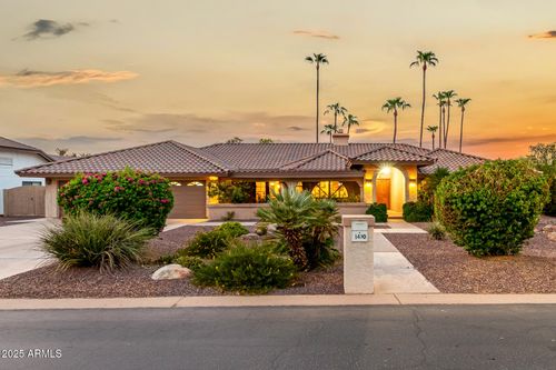1430 E Los Arboles Dr, Tempe, AZ, 85284-2459 | Card Image