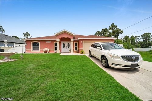 539 Summit Ave S, Lehigh Acres, FL, 33974-9511 | Card Image