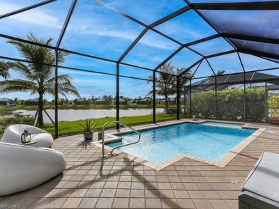 11464 Coronado Way, House other with 3 bedrooms, 2 bathrooms and null parking in Naples FL | Image 2