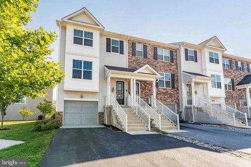 1879 Boulder Dr, DOWNINGTOWN, PA, 19335-4311 | Card Image