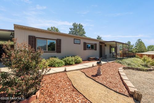 1341 N Albino Trl, Dewey-Humboldt, AZ, 86327-5101 | Card Image