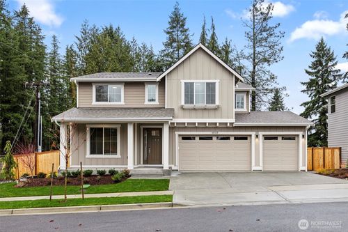 8-18008 Se 250th Pl, Covington, WA, 98042-4221 | Card Image