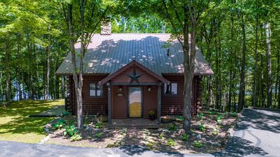 208 Sunset Shores Rd, House other with 4 bedrooms, 2 bathrooms and 2 parking in Iron River MI | Image 2