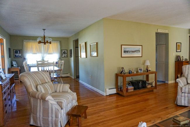 2 Oxford Dr, House other with 3 bedrooms, 1 bathrooms and null parking in Middlefield CT | Image 12