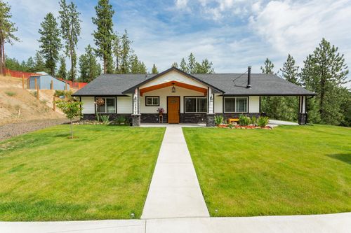 5475 Peggy Way, Deer Park, WA, 99006-9387 | Card Image