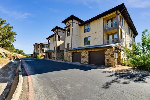 unit-202-17720 Maritime Point Dr, Jonestown, TX, 78645-4572 | Card Image