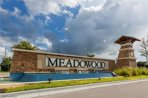 15229 Wildflower Cir, NAPLES, FL, 34119-4860 | Card Image