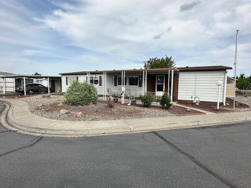 168-7901 W Clearwater Ave., Kennewick, WA, 99336 | Card Image