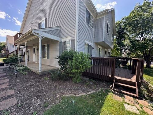 124 Village Creek Dr, Lake In The Hills, IL, 60156-4899 | Card Image