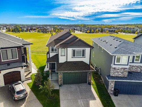 32 Legacy Cove Se, Calgary, AB, T2X0Y7 | Card Image
