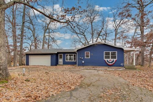 5770 W Us Highway 12, Buchanan, MI, 49107-8411 | Card Image