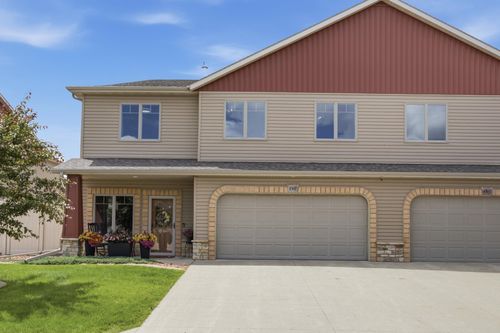 f-430 19th Ave W, West Fargo, ND, 58078-4646 | Card Image