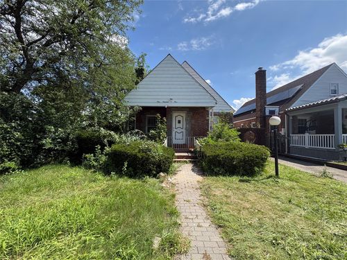 11901 223rd Street, New York, NY, 11411 | Card Image