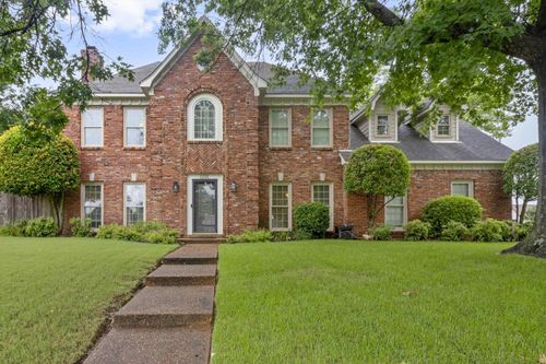 1231 Pinnacle Point Dr, Collierville, TN, 38017-1379 | Card Image